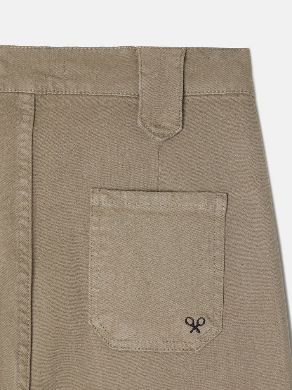 Straight trousers with dark beige buckle detail