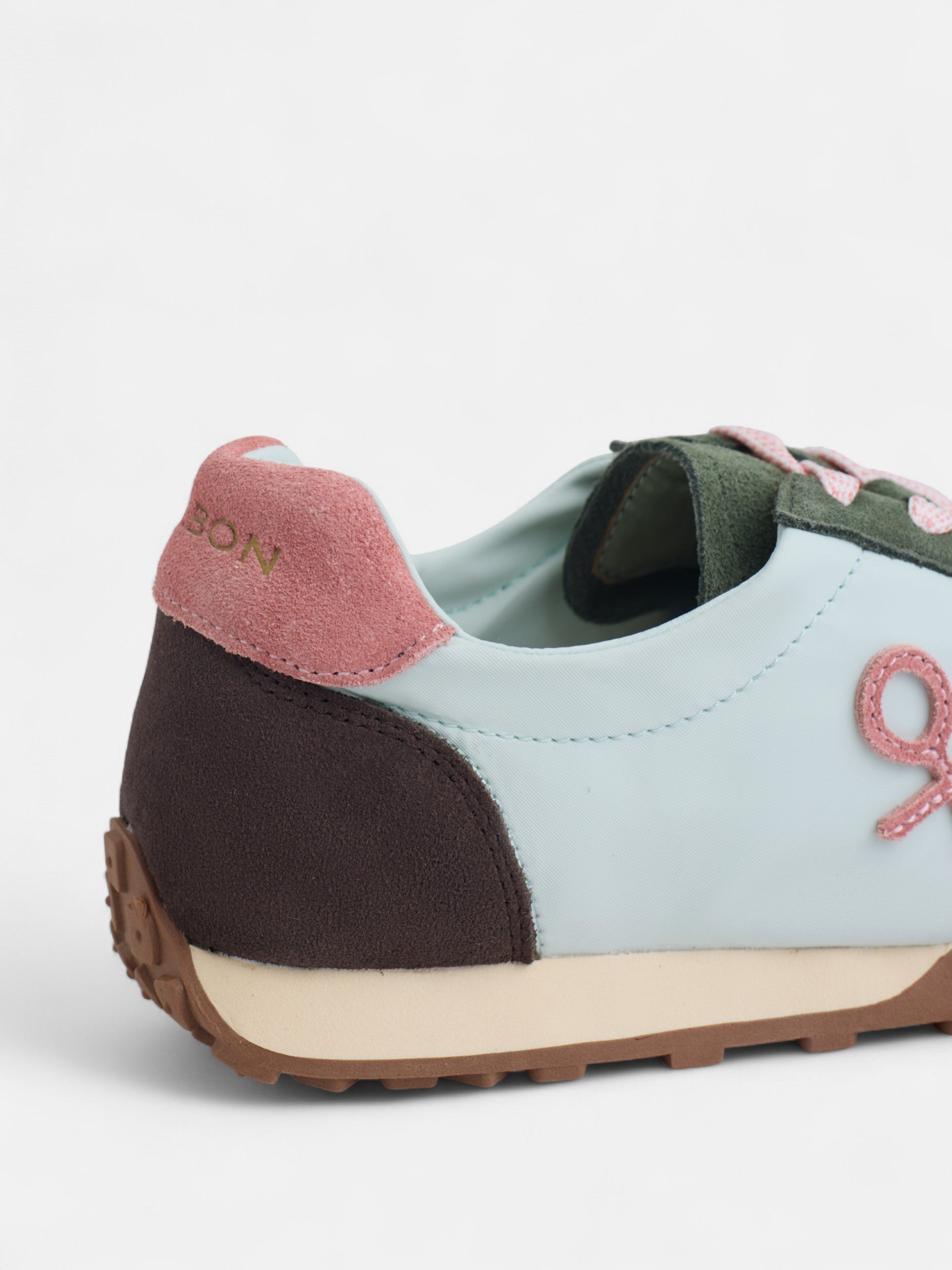 Zapatilla running rosa y verde