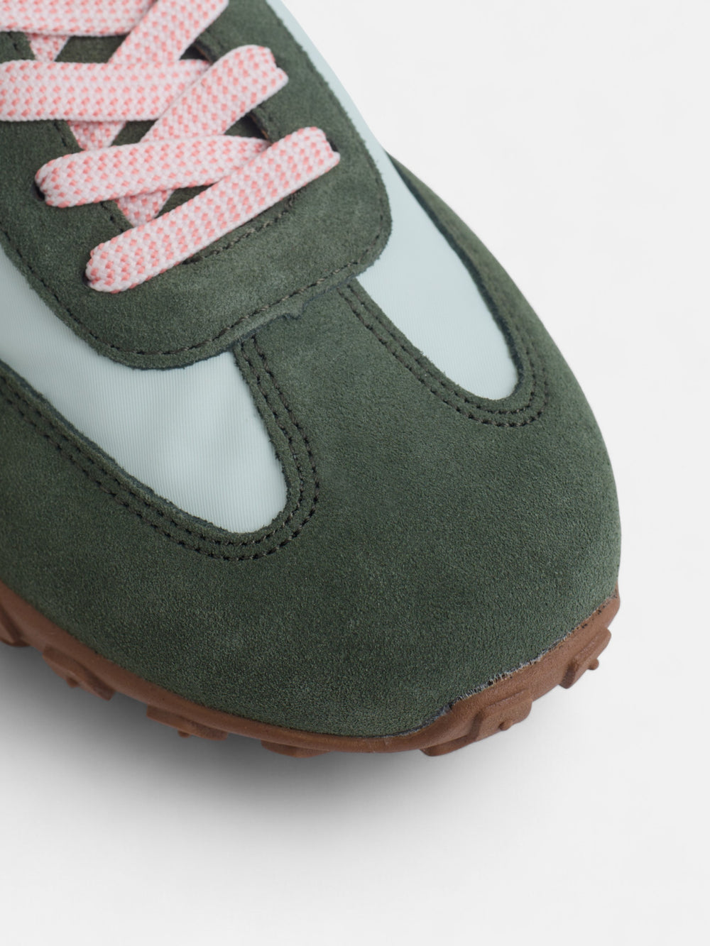 Chaussure de course rose et verte