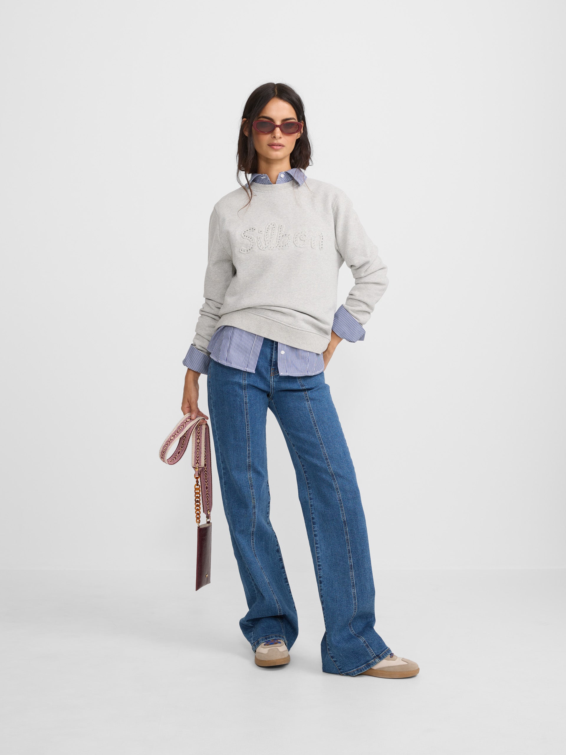 Sudadera woman silbon tachas gris