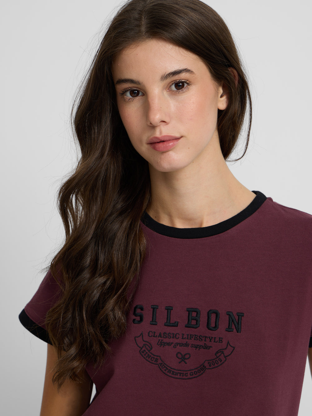 T-shirt bordeaux Silbon Varsity pour femme