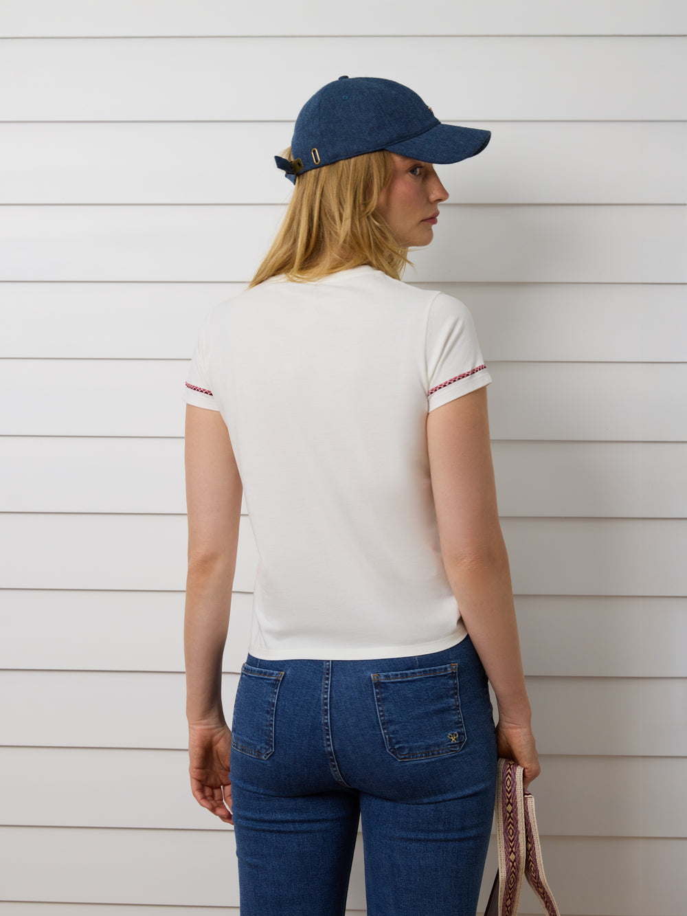 Camiseta woman bordado etnico multicolor blanca