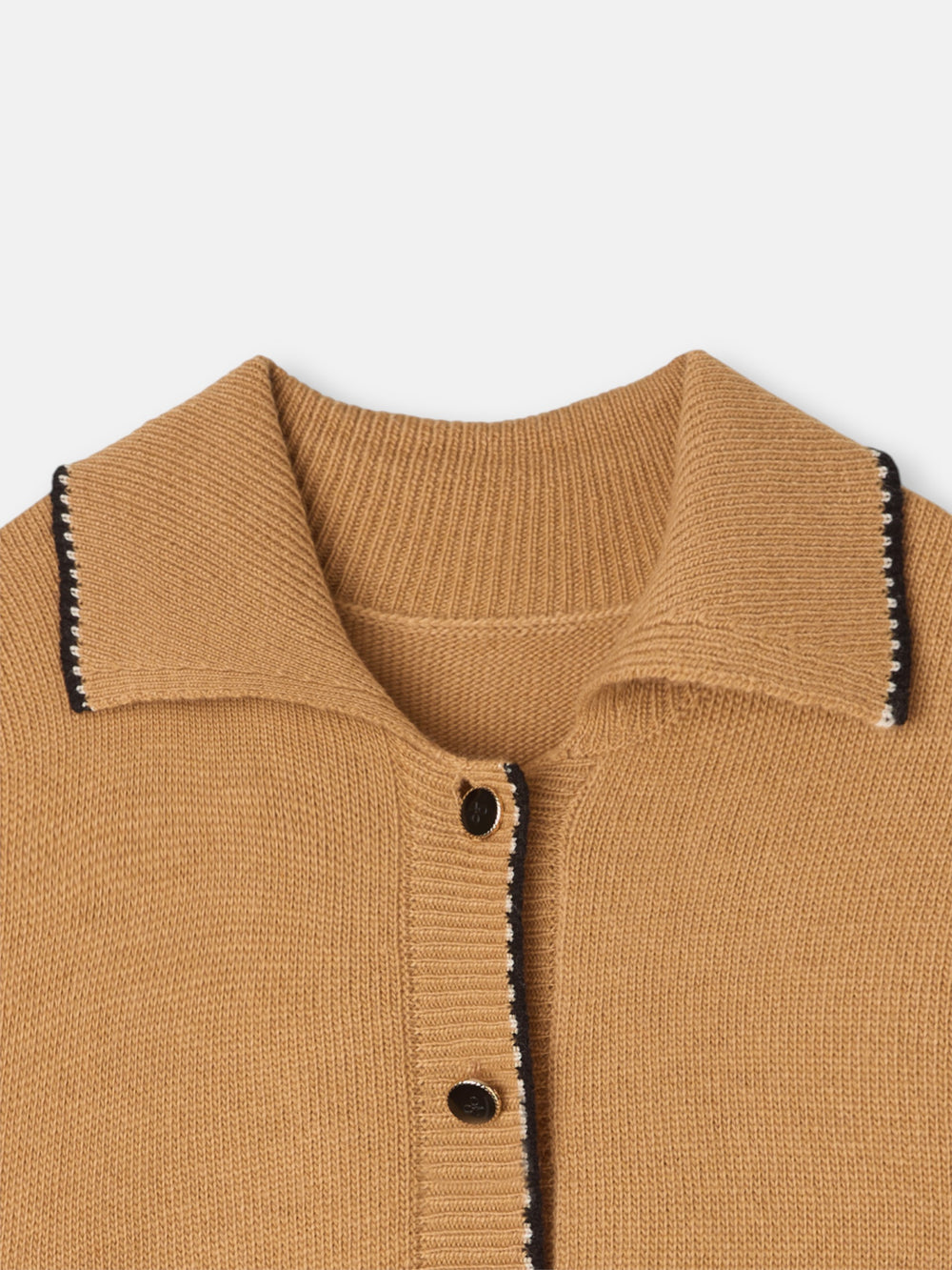 Chaleco detalles pespuntes camel