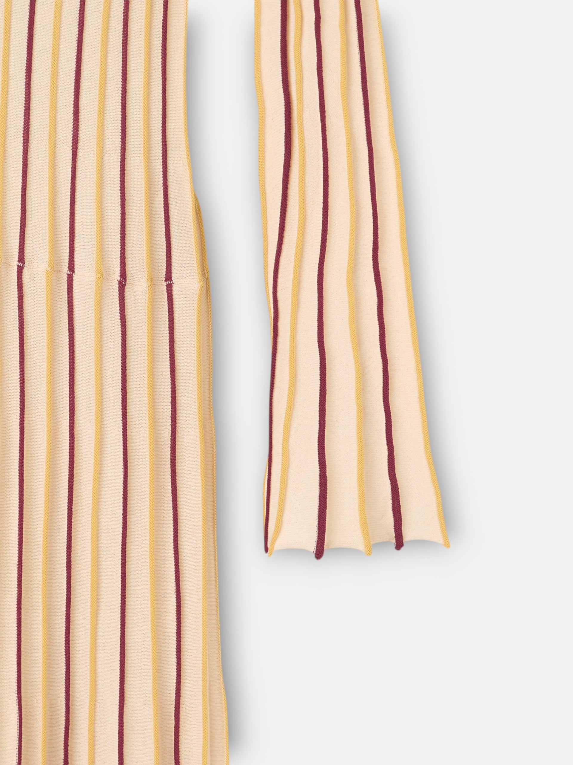 Vestido de malha às riscas bege