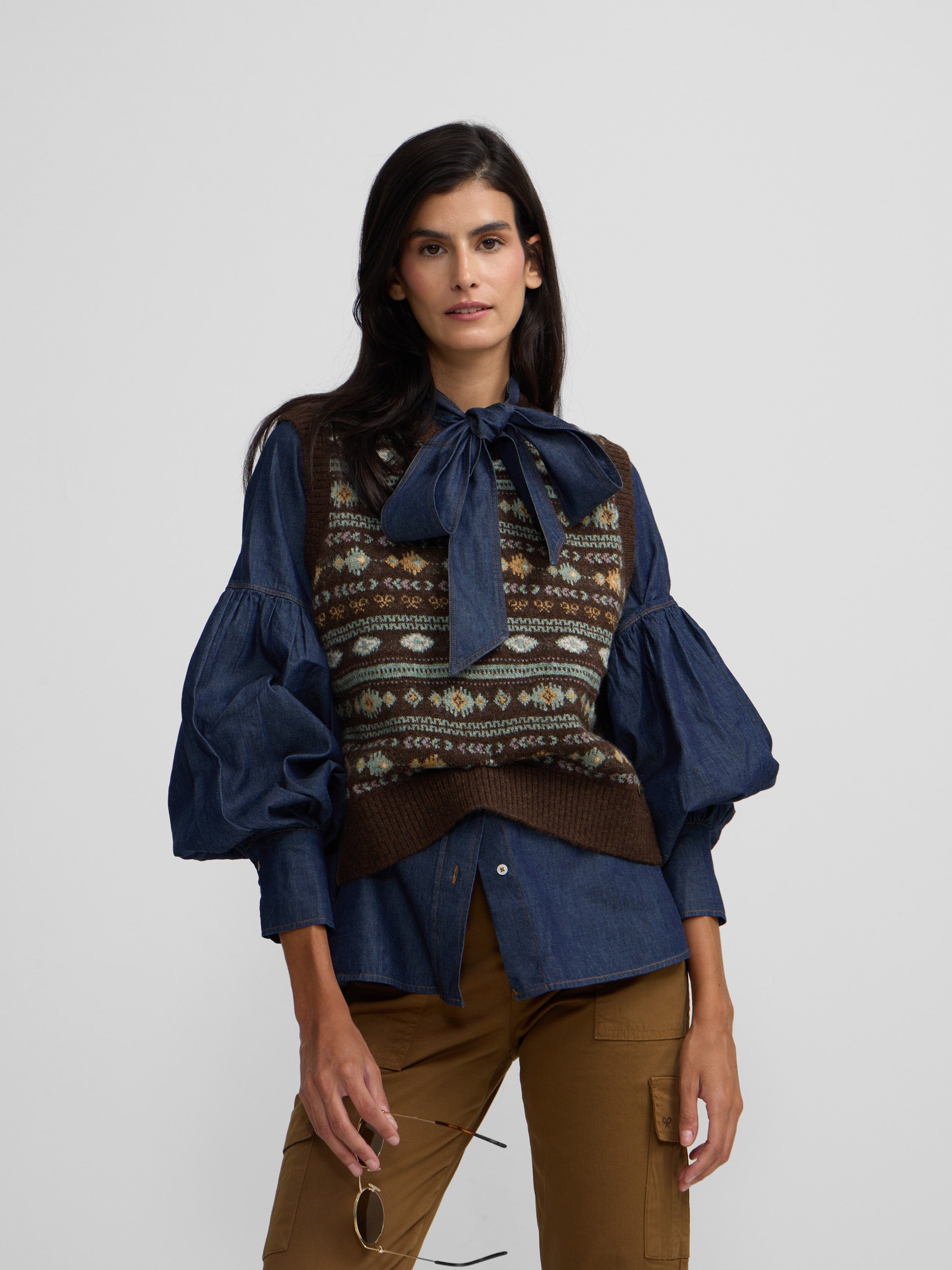 Chaleco punto lazada jacquard marron