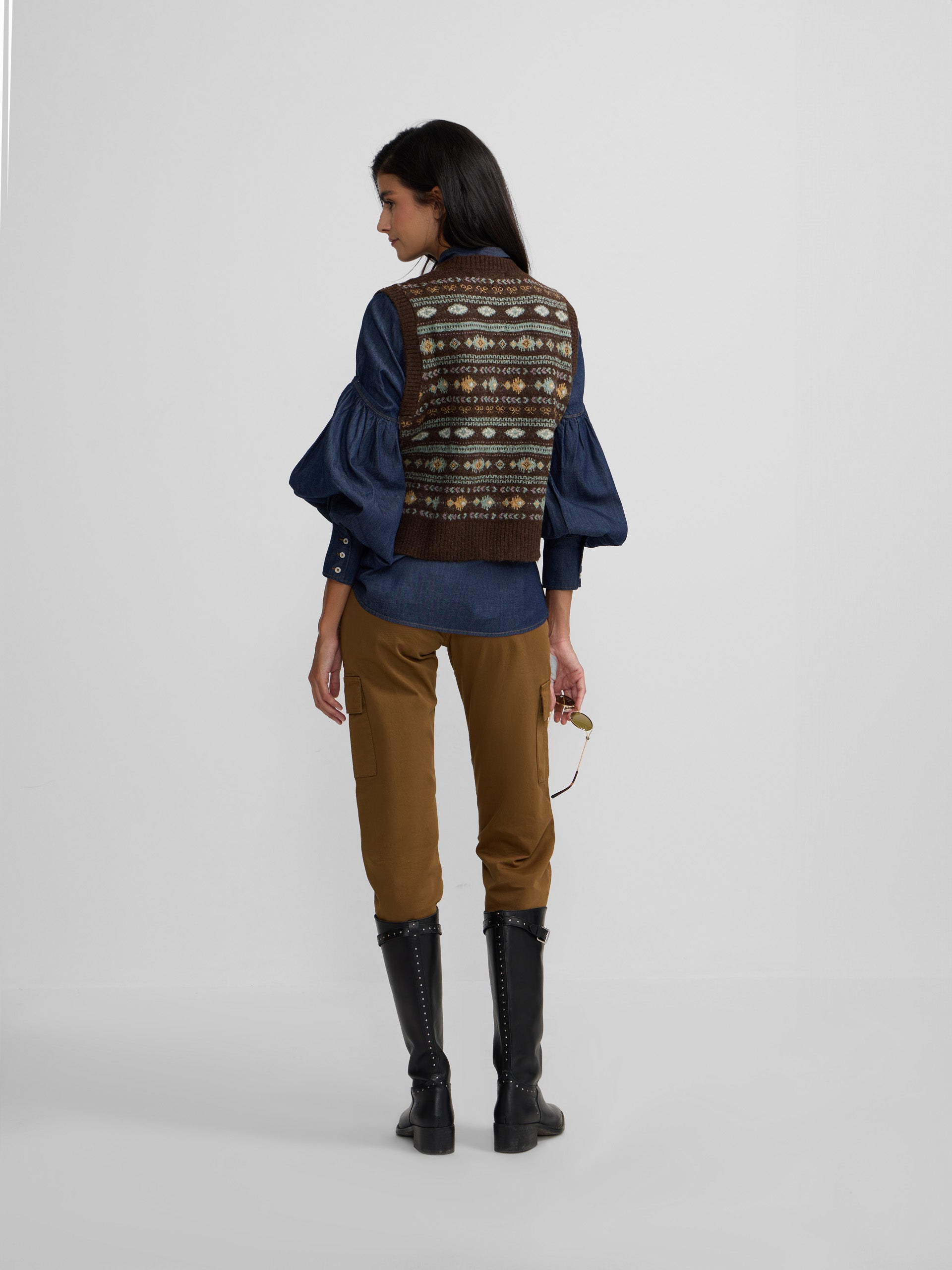 Chaleco punto lazada jacquard marron