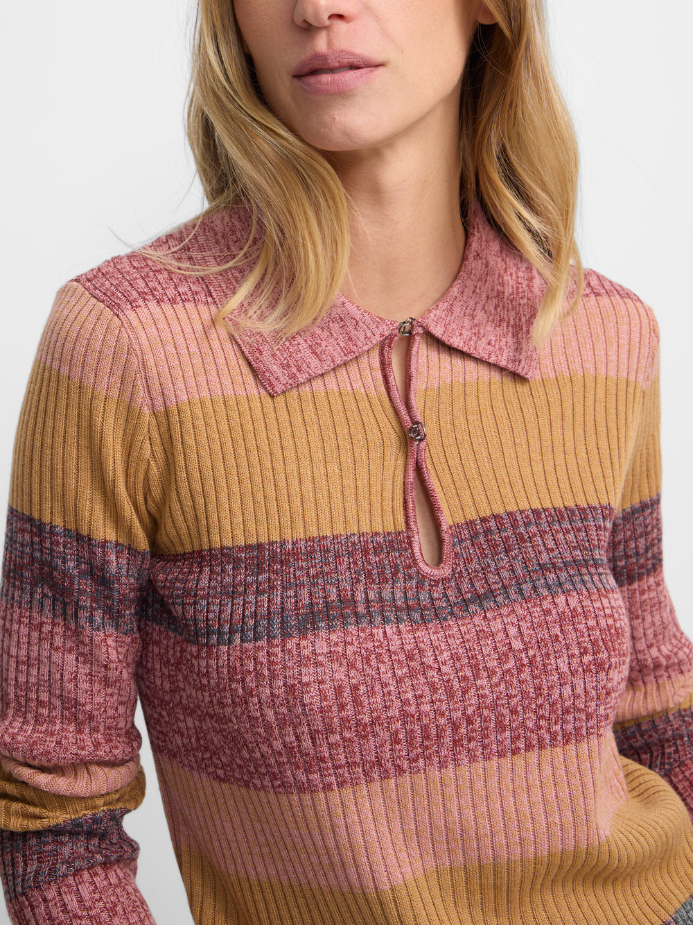 Pull en maille rayé rose