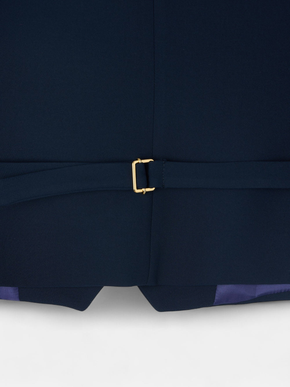 Chaleco clasico detalles saten marino