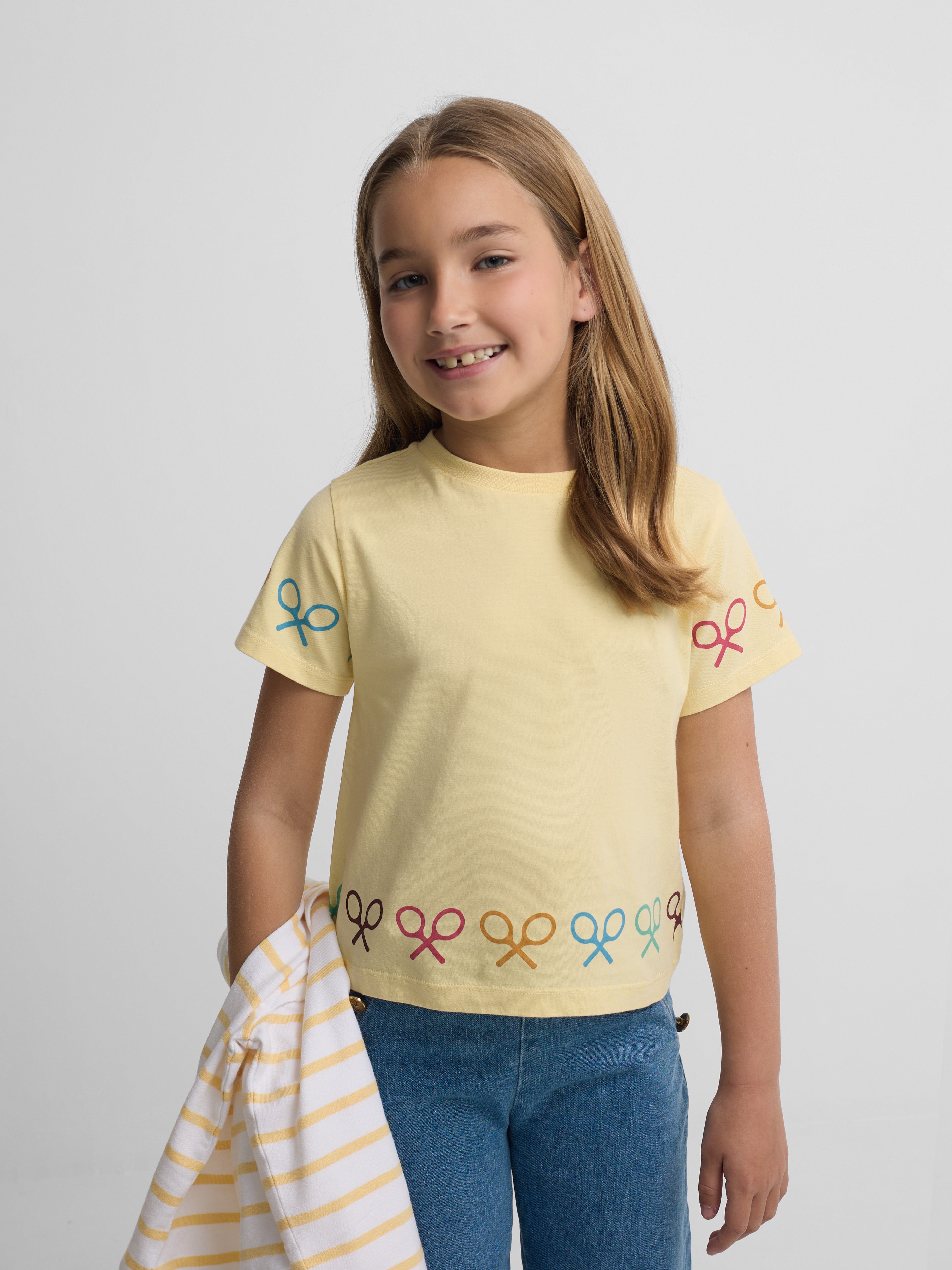 Camiseta girl raquetas multicolor amarilla