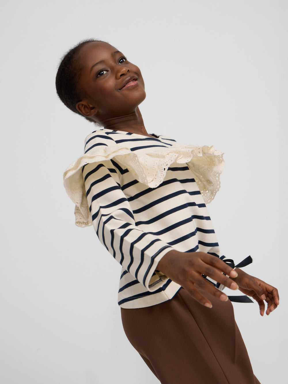 Camiseta girl manga larga volante rayas marino