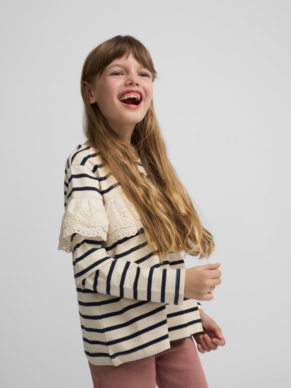 Camiseta girl manga larga volante rayas marino