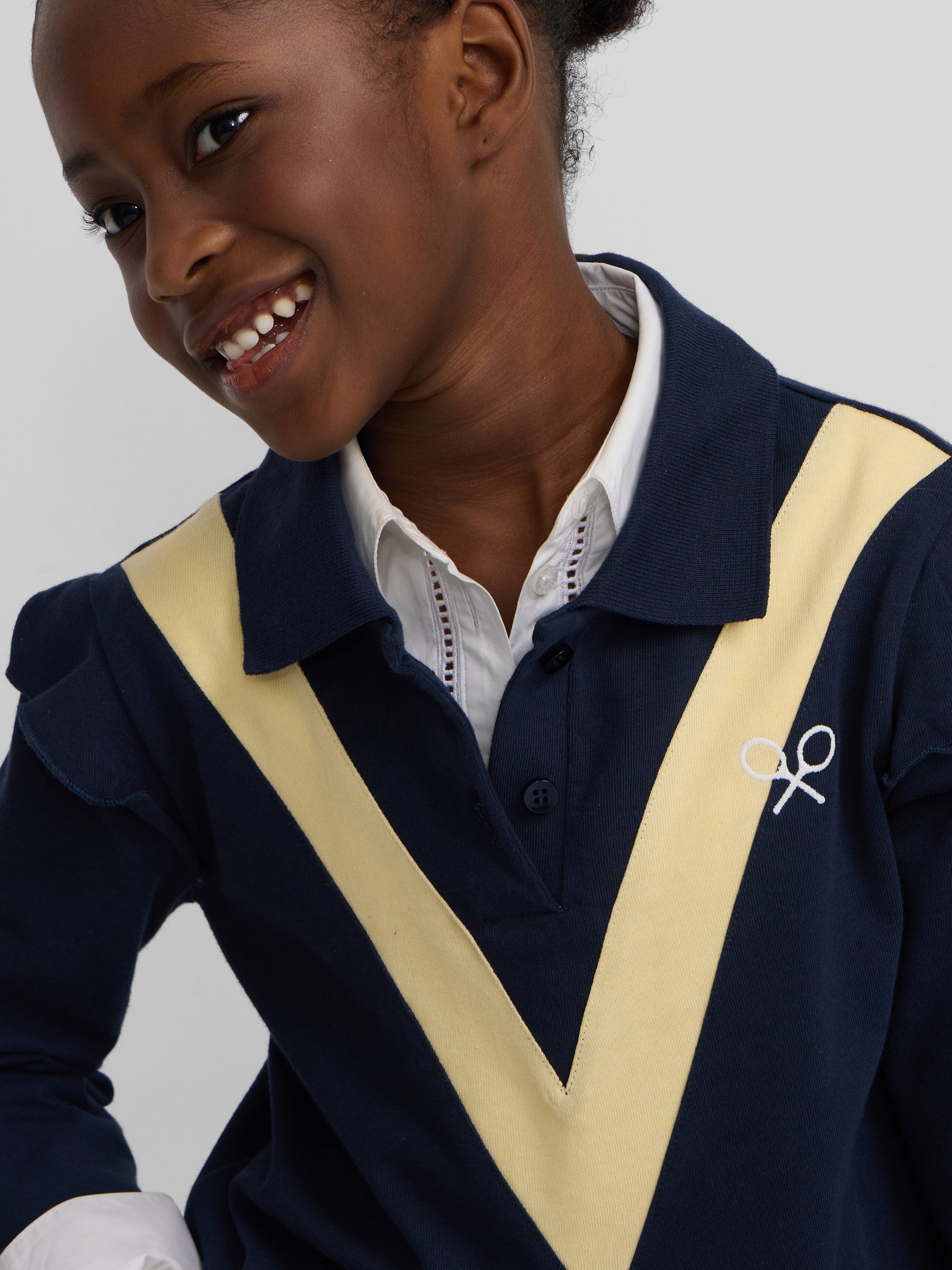 Navy blue long-sleeved polo girl