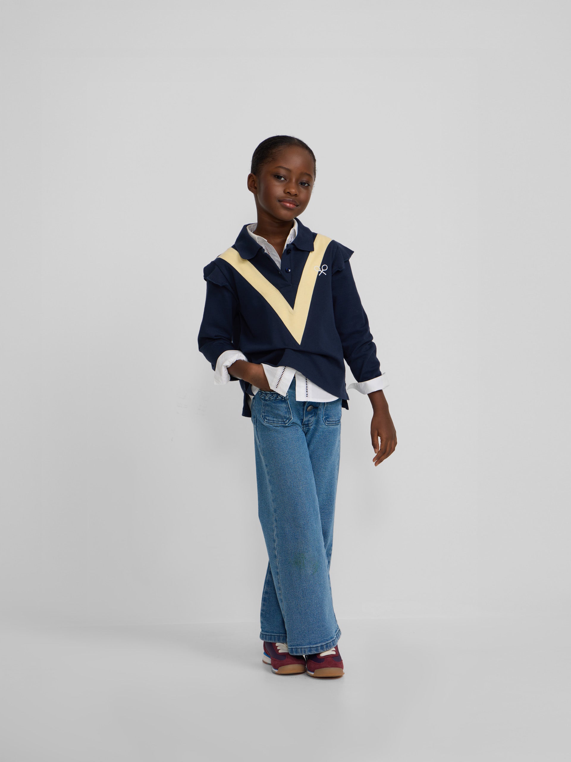 Navy blue long-sleeved polo girl