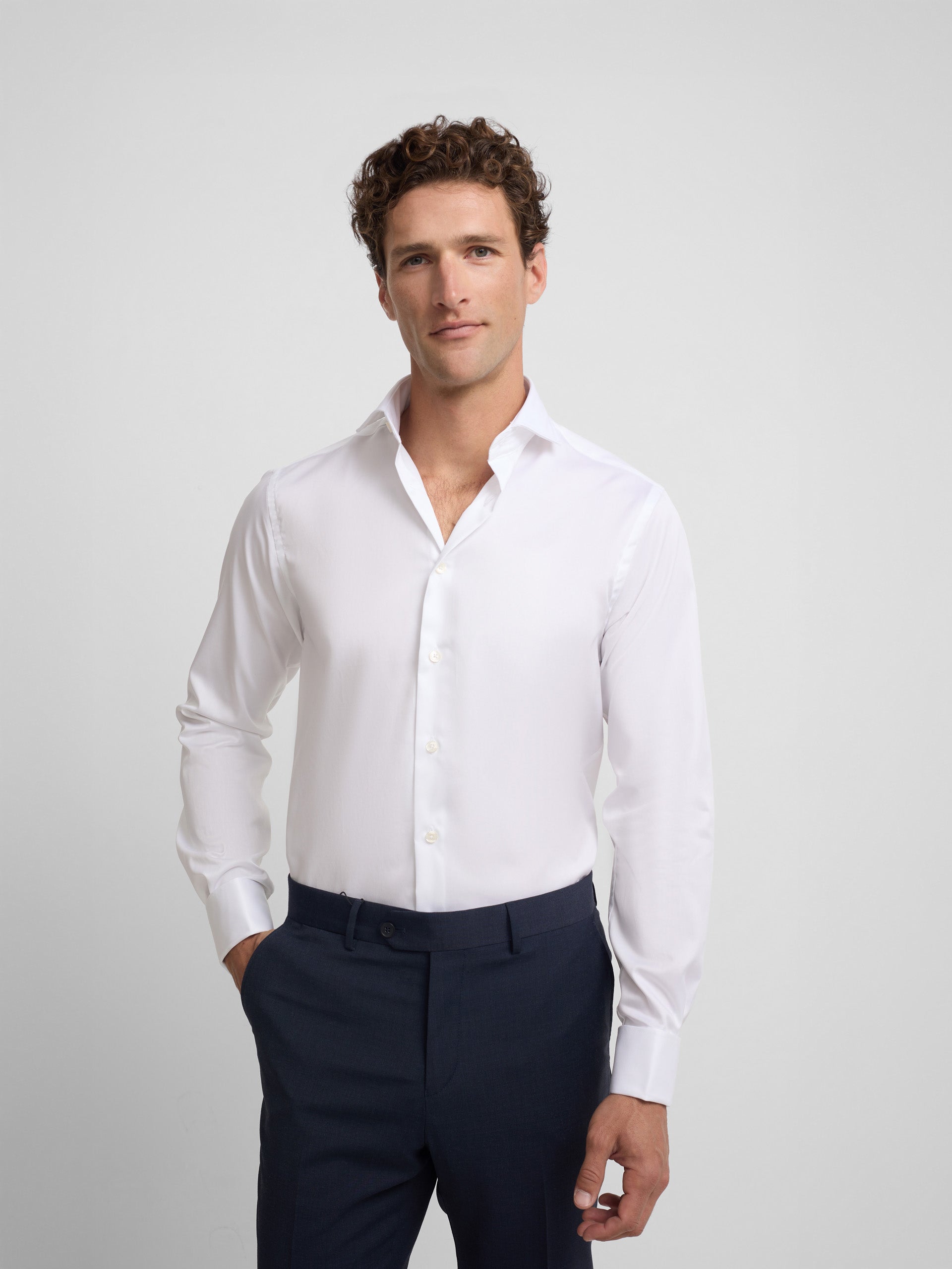 Camisa de vestir easy iron punho duplo branca