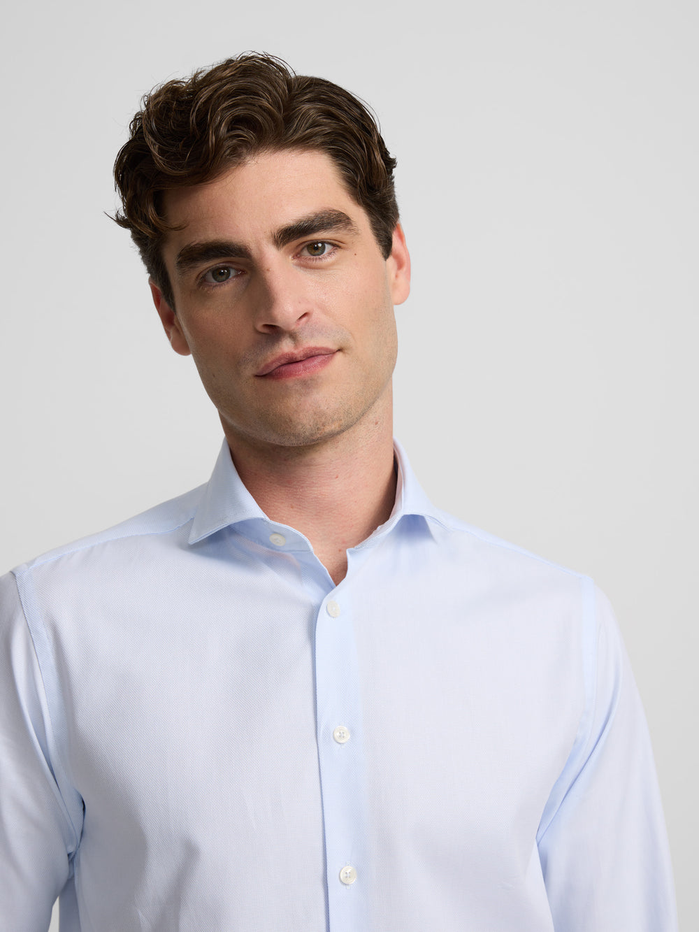 Camisa vestir estructura celeste clara