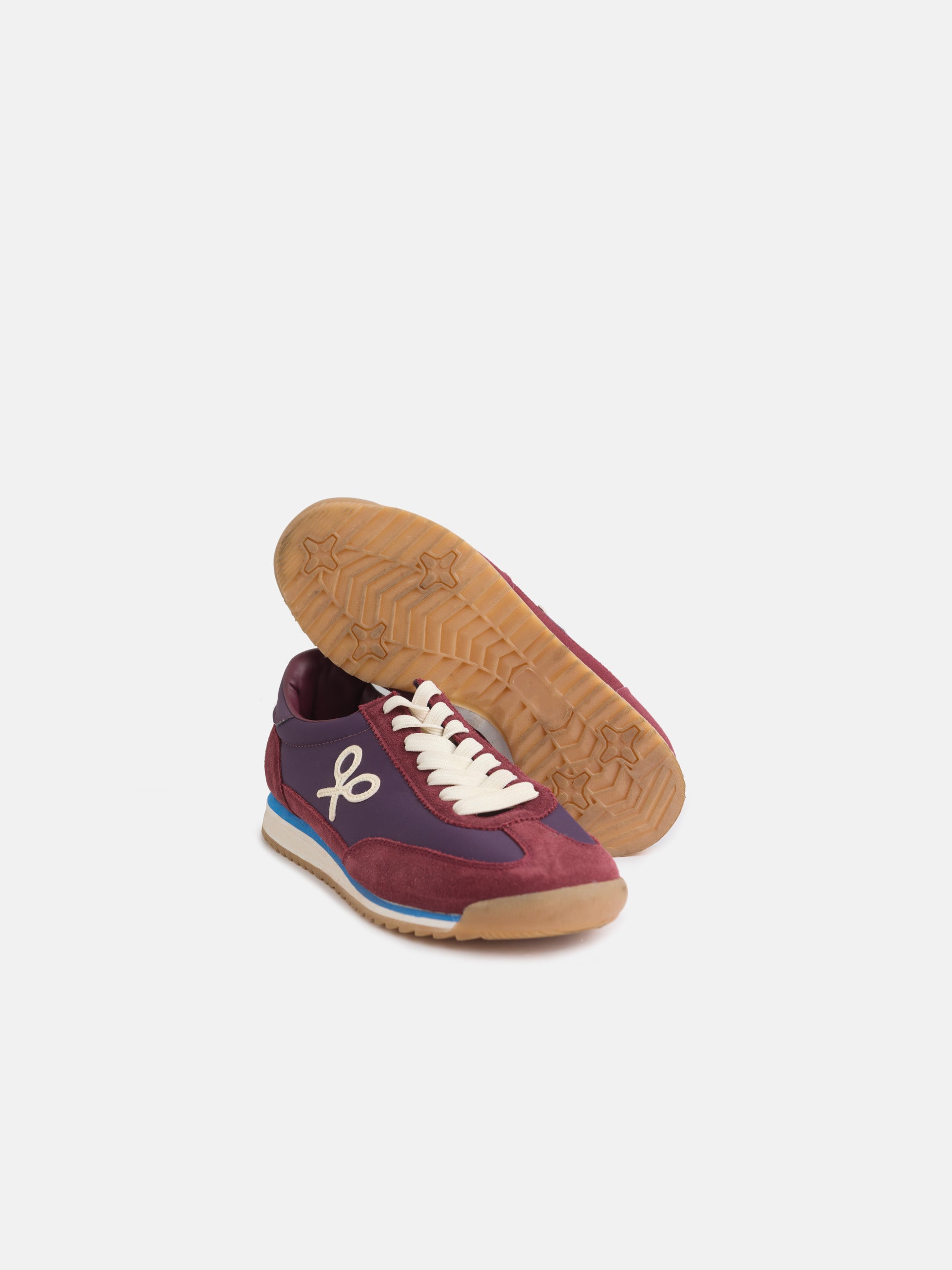 Burgundy racket girl running shoe