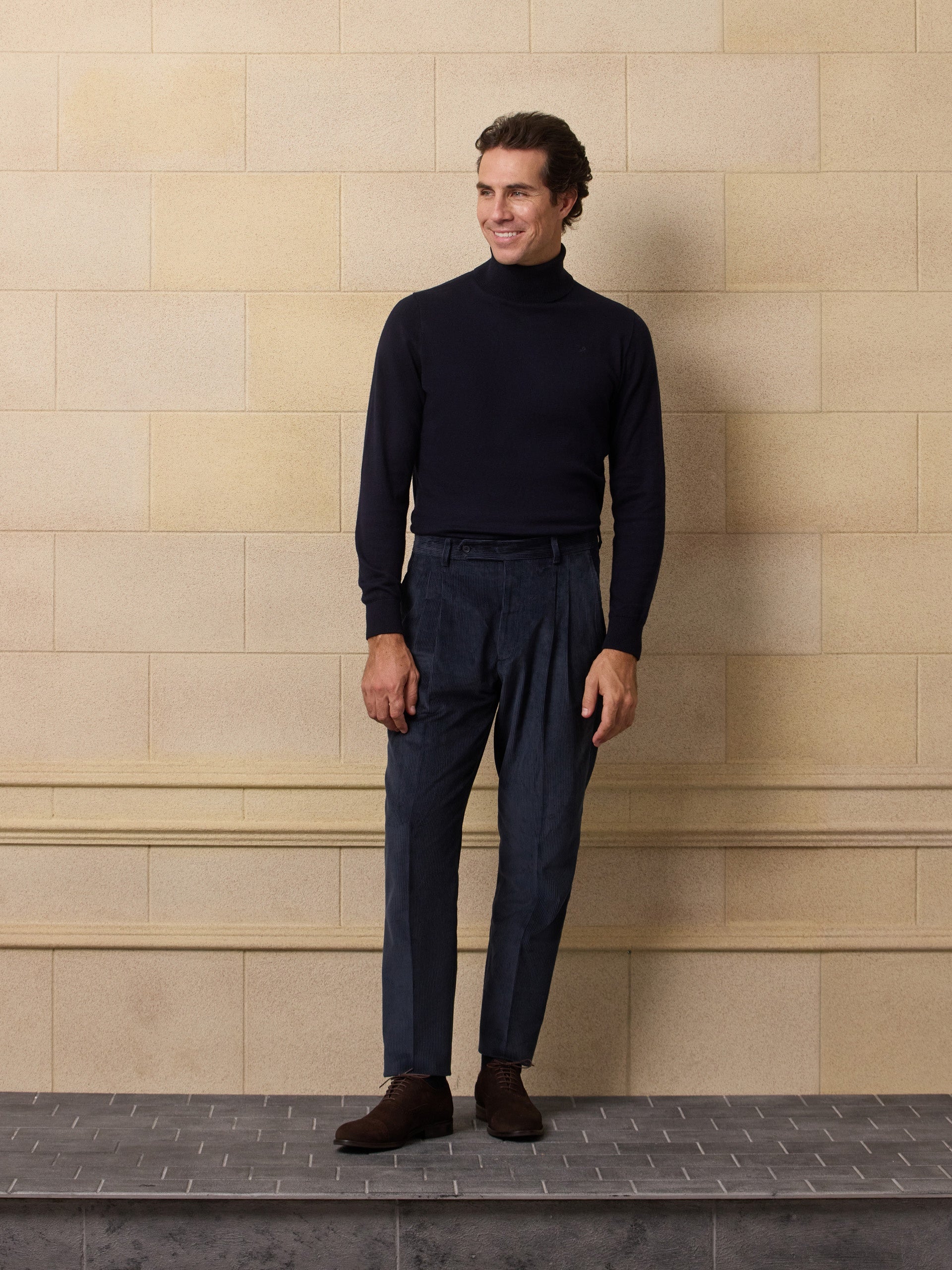 Pantalon traje unique pana azul marino