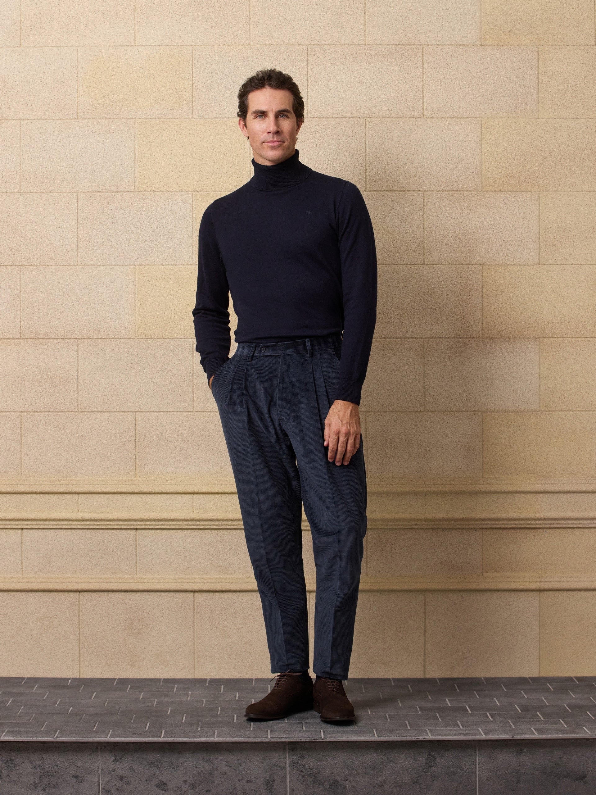 Pantalon traje unique pana azul marino