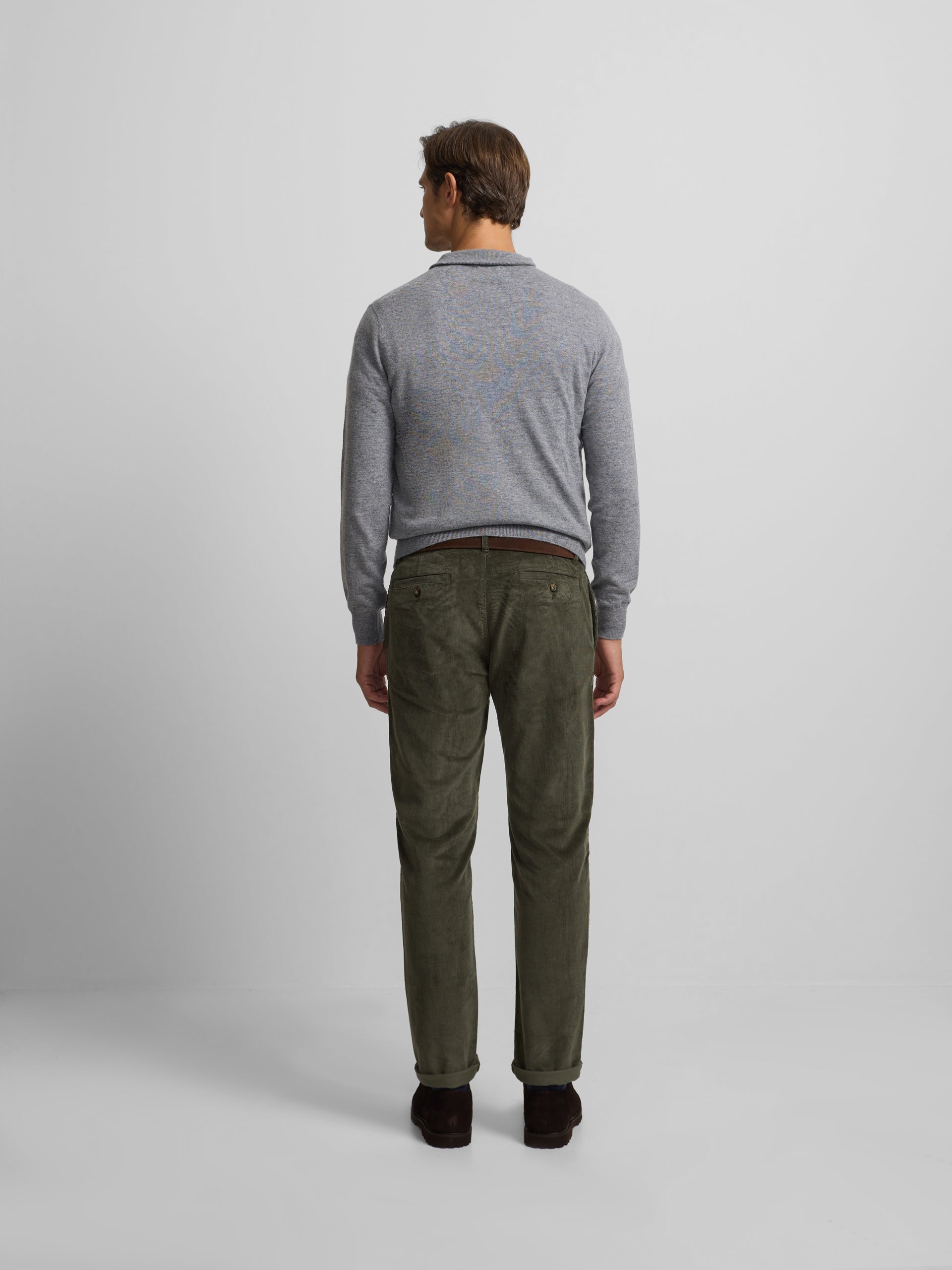 Pantalon de sport chinois en velours côtelé vert