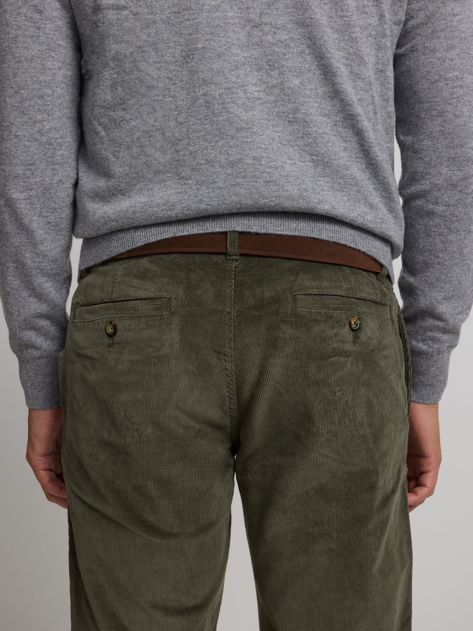 Pantalon de sport chinois en velours côtelé vert