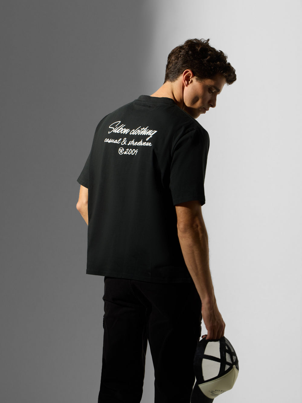 Camiseta dark special fit silbon clothing negra