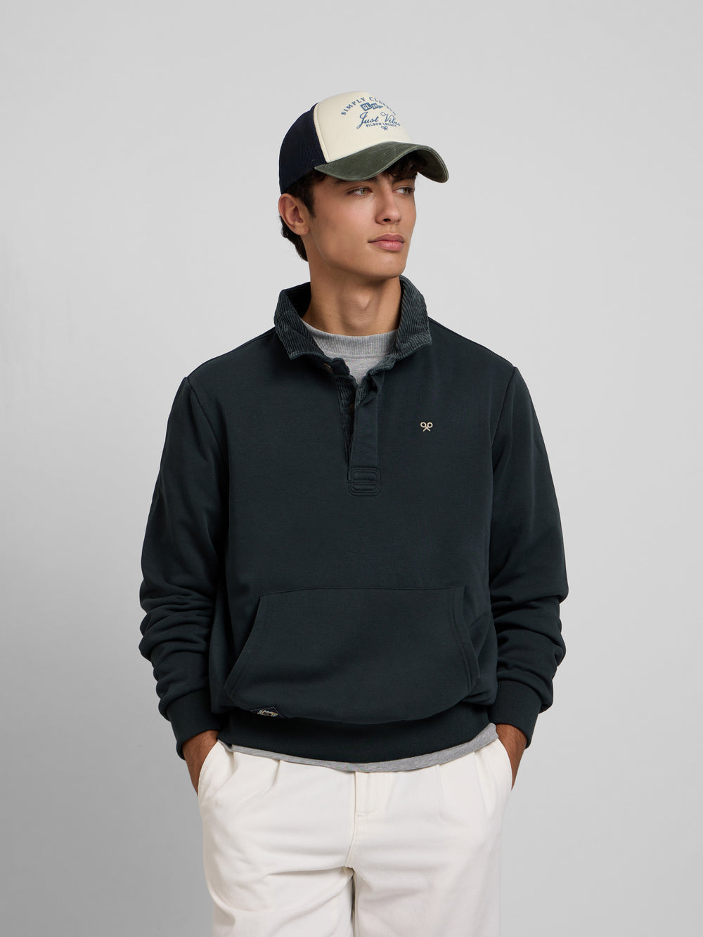 Forro polar canguro verde medio