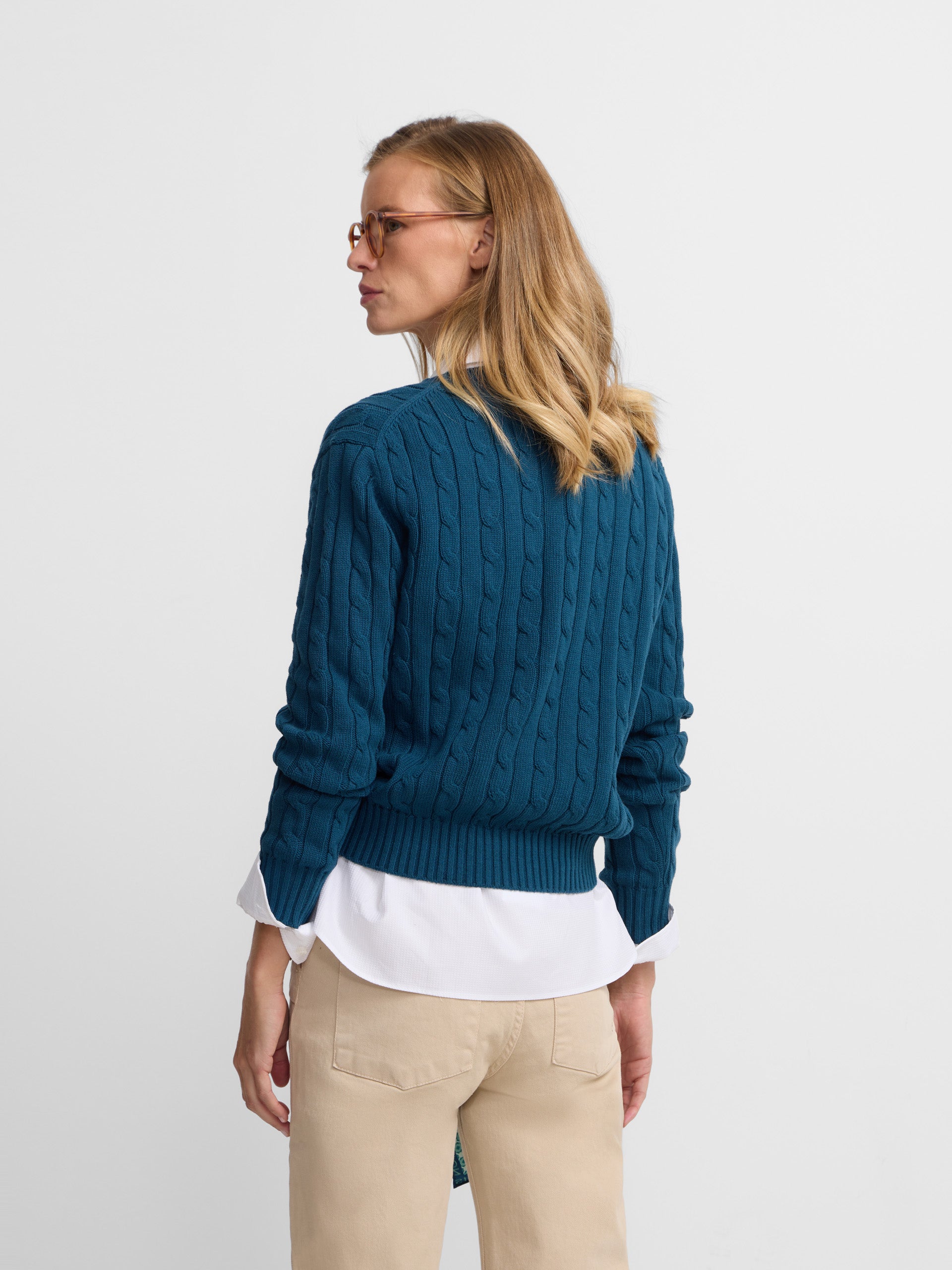 Pull en maille vert à col en V