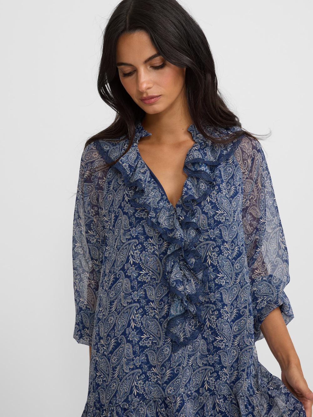 Vestido mini chorreras estampado azul