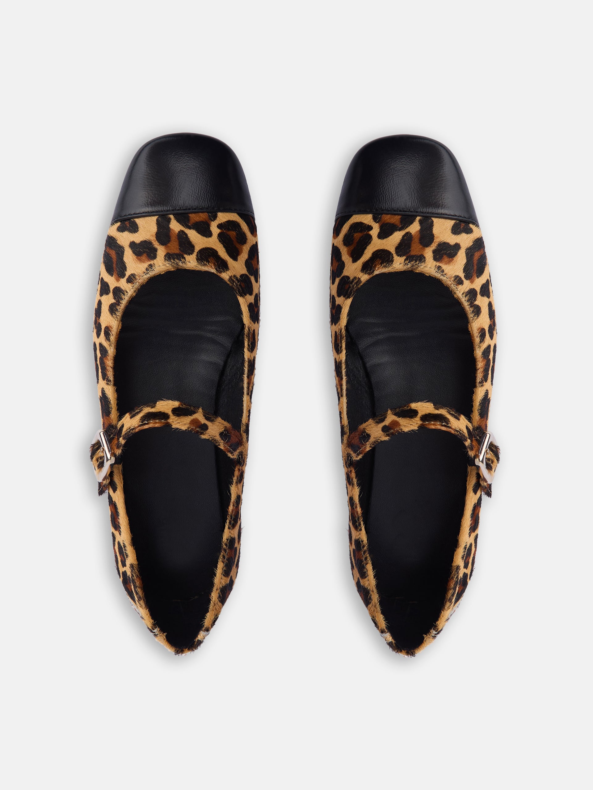 Brown animal print leather ballerina