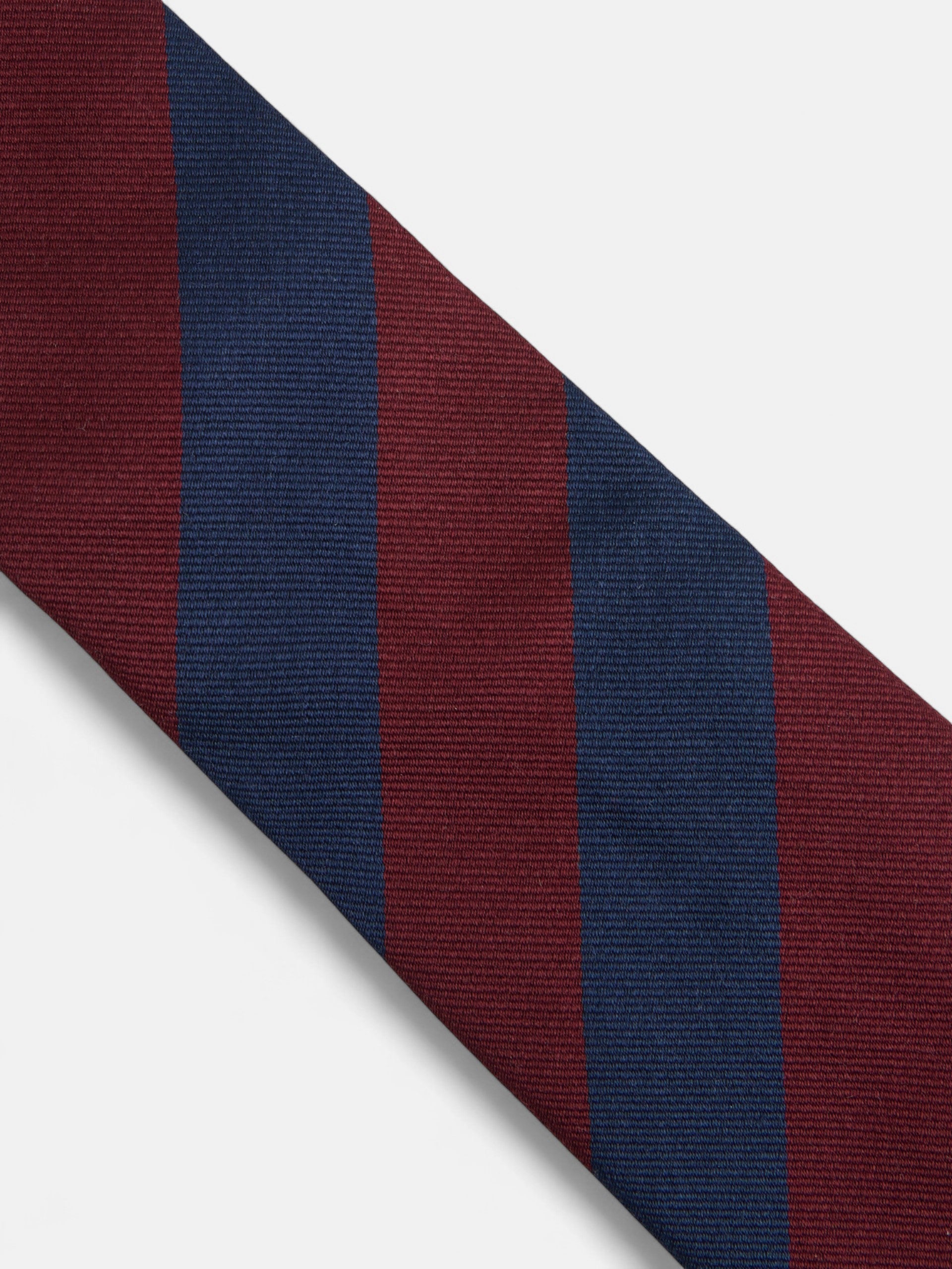 Corbata rayas marino burdeos