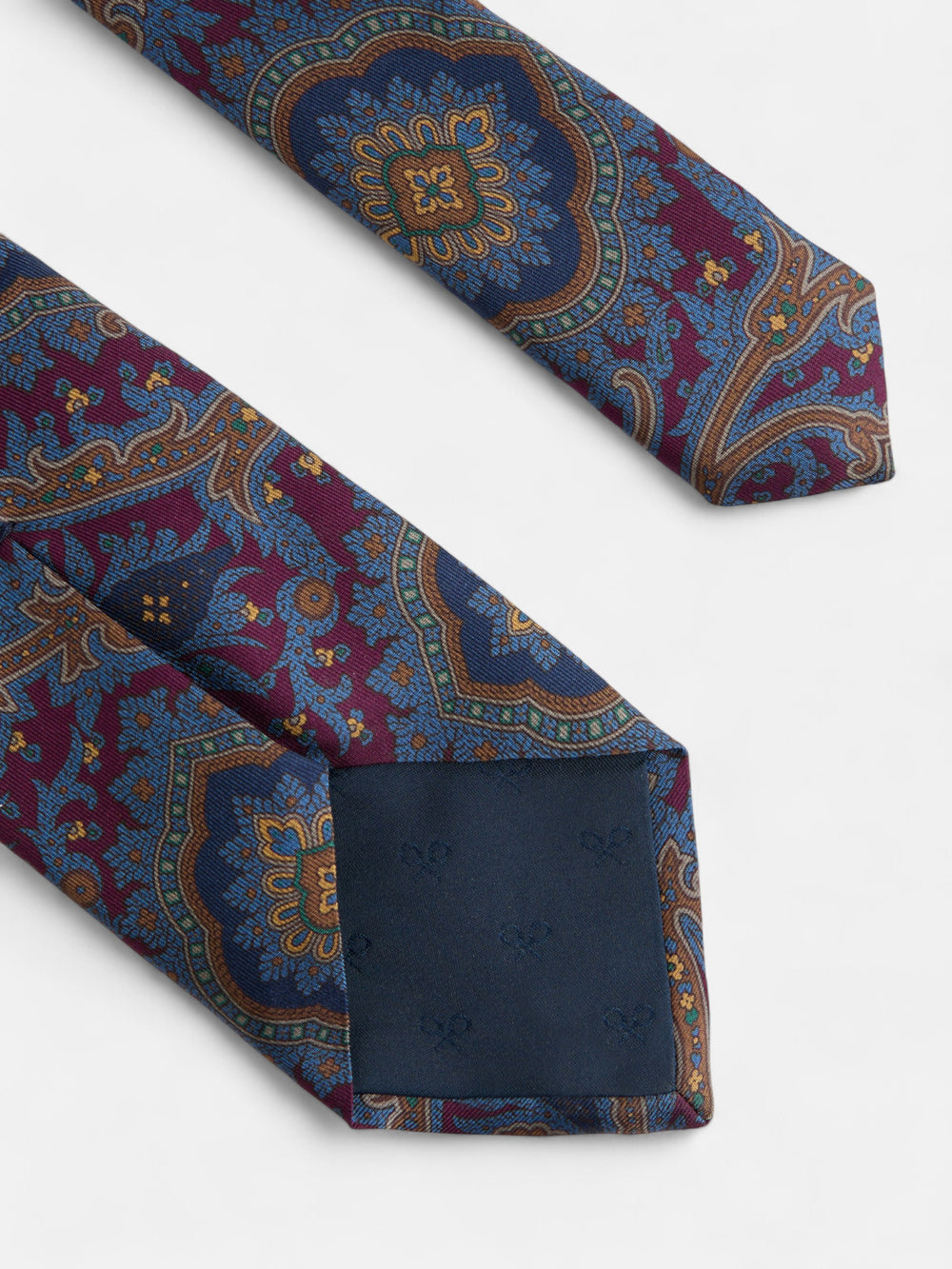 Corbata estampado acanto burdeos