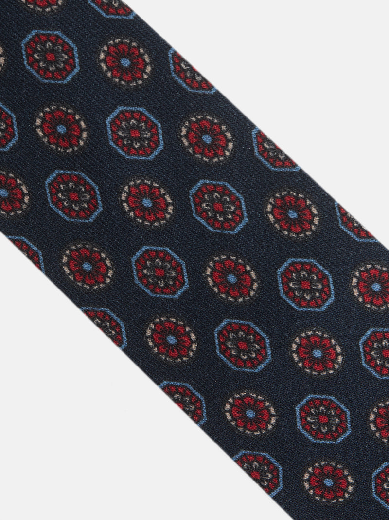 Navy blue tie with English motifs
