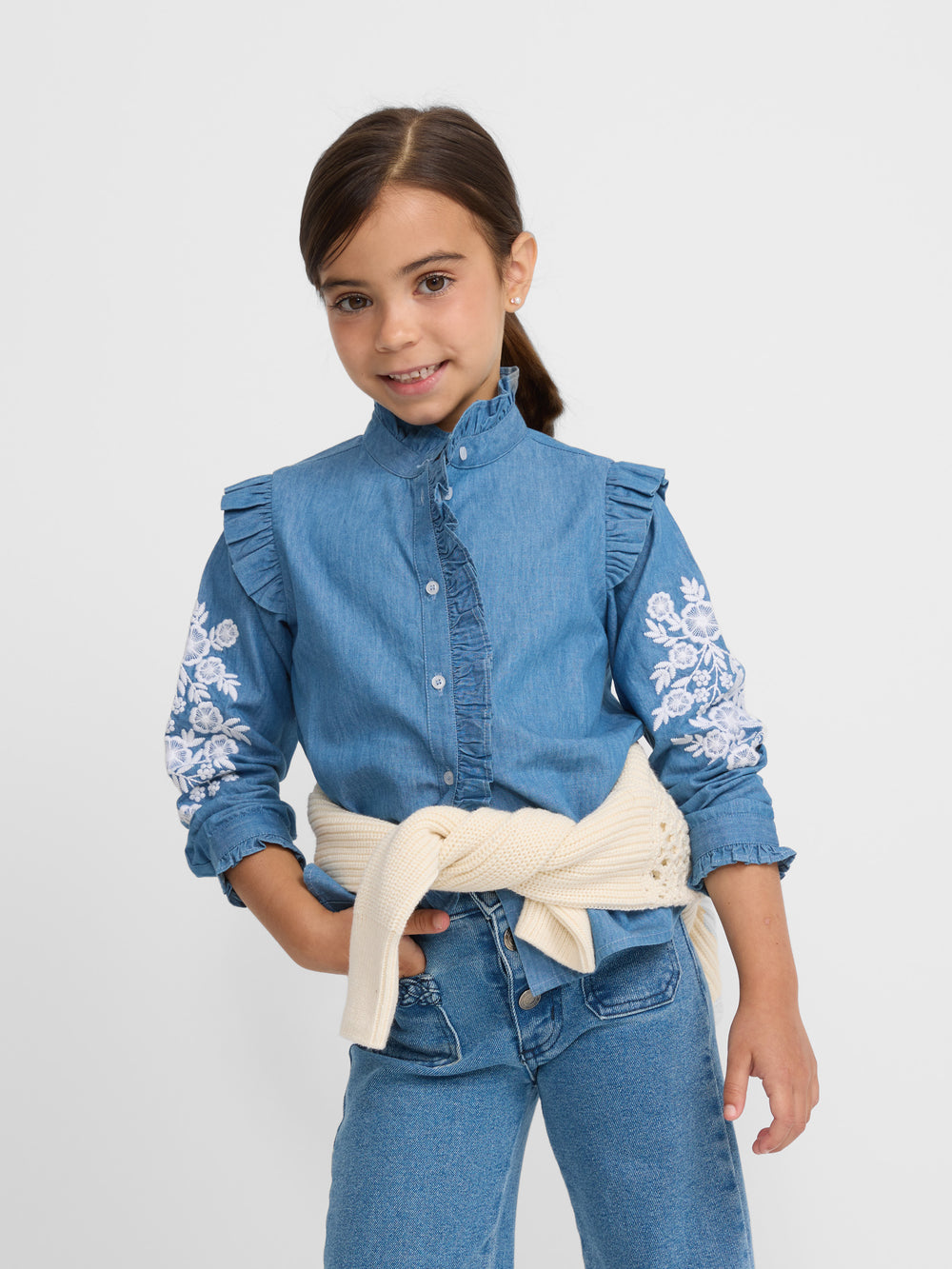 Girl's denim blouse embroidered white flowers