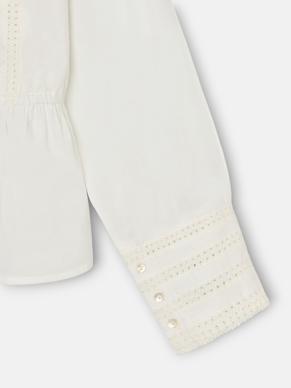 Blusa bordados blanca