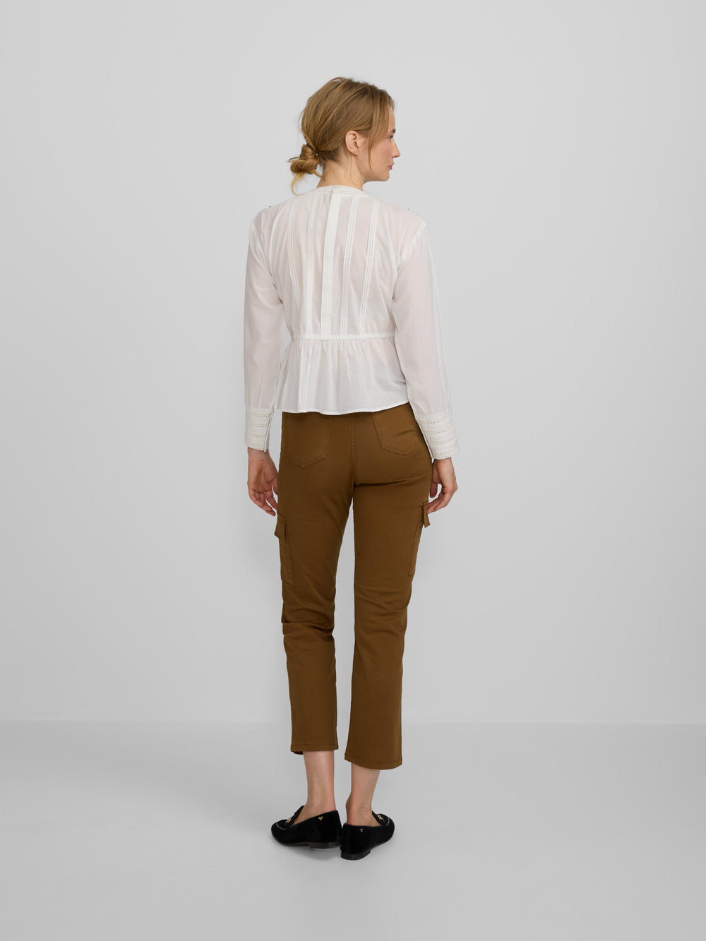 Blusa bordados blanca