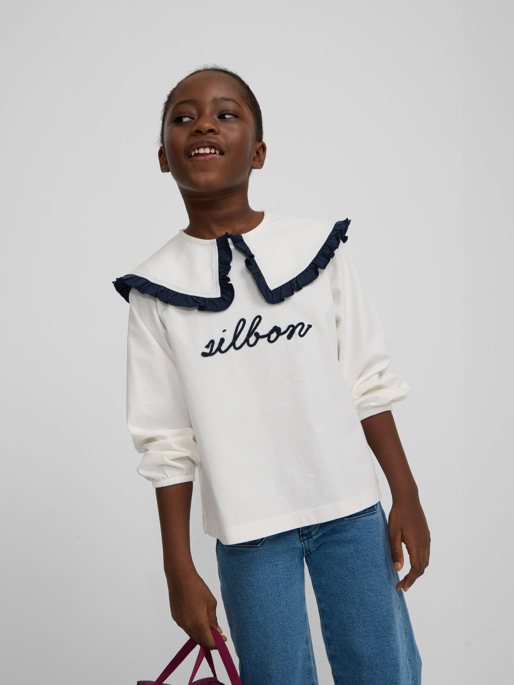 Camisola de menina de manga comprida com gola bobo em cru