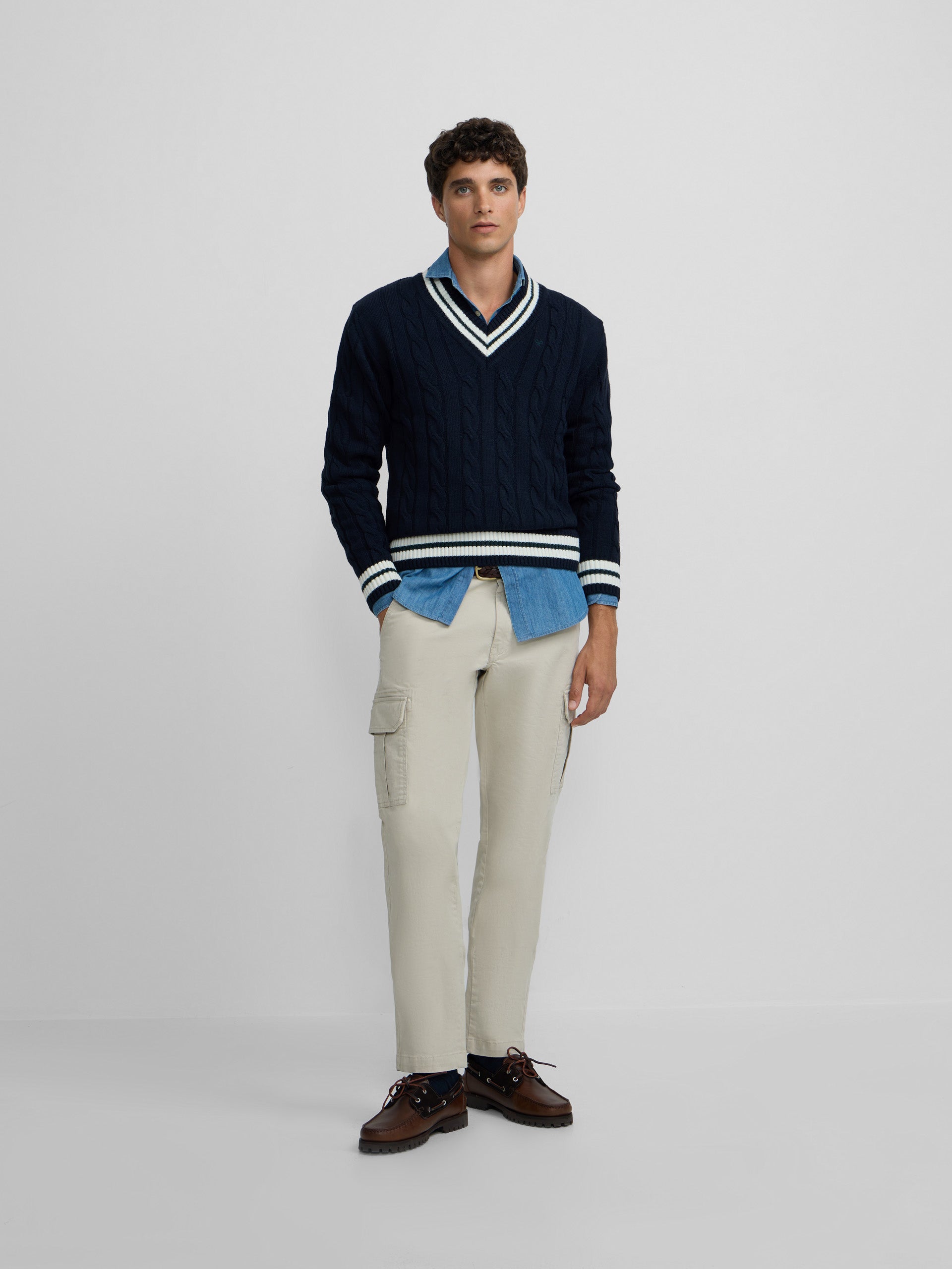 Camisola college azul-marinho