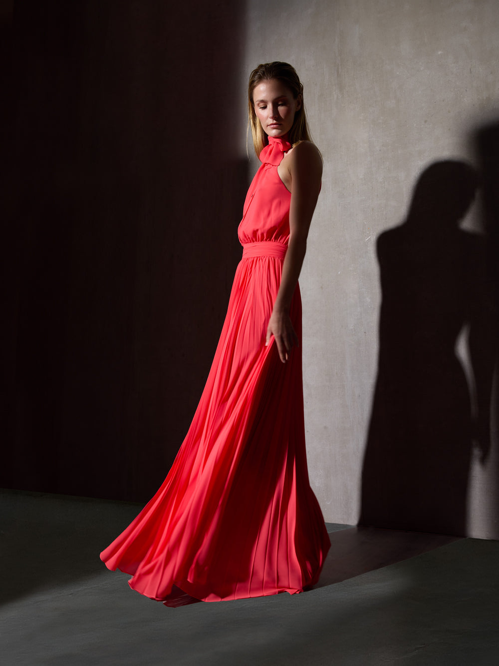 Vestido CaprileXSilbon plisado lazo coral