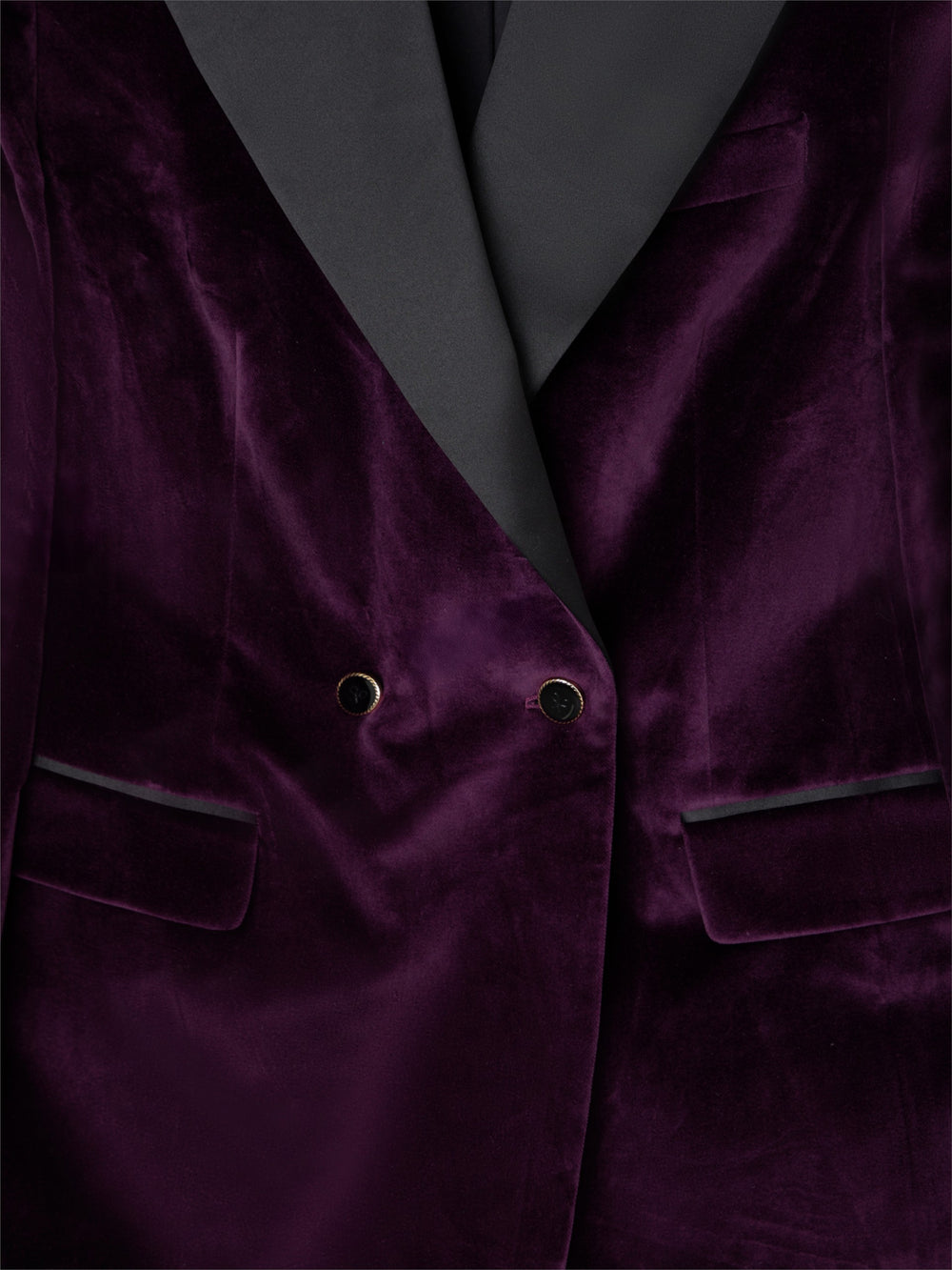 Americana cruzada solapa negra terciopelo morada