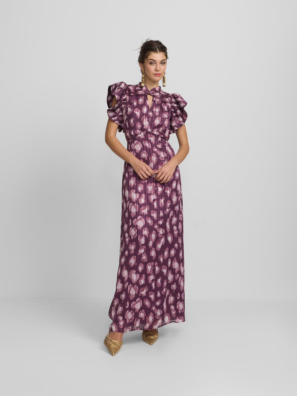 Vestido largo cuello cruzado estampado granate