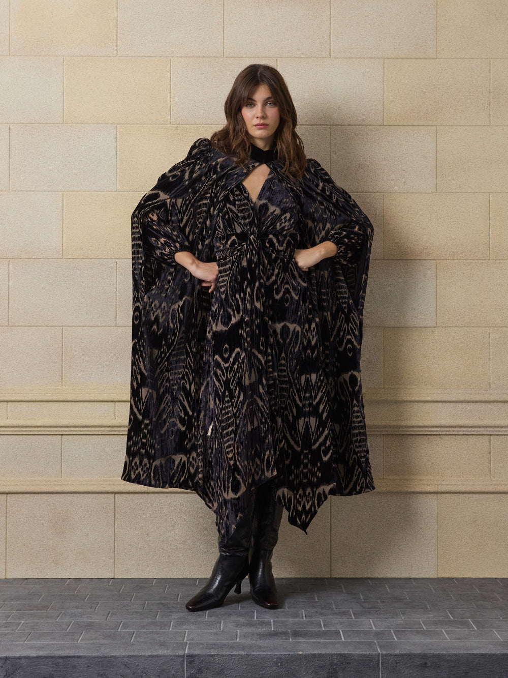 Kimono unique estampado ikat negro