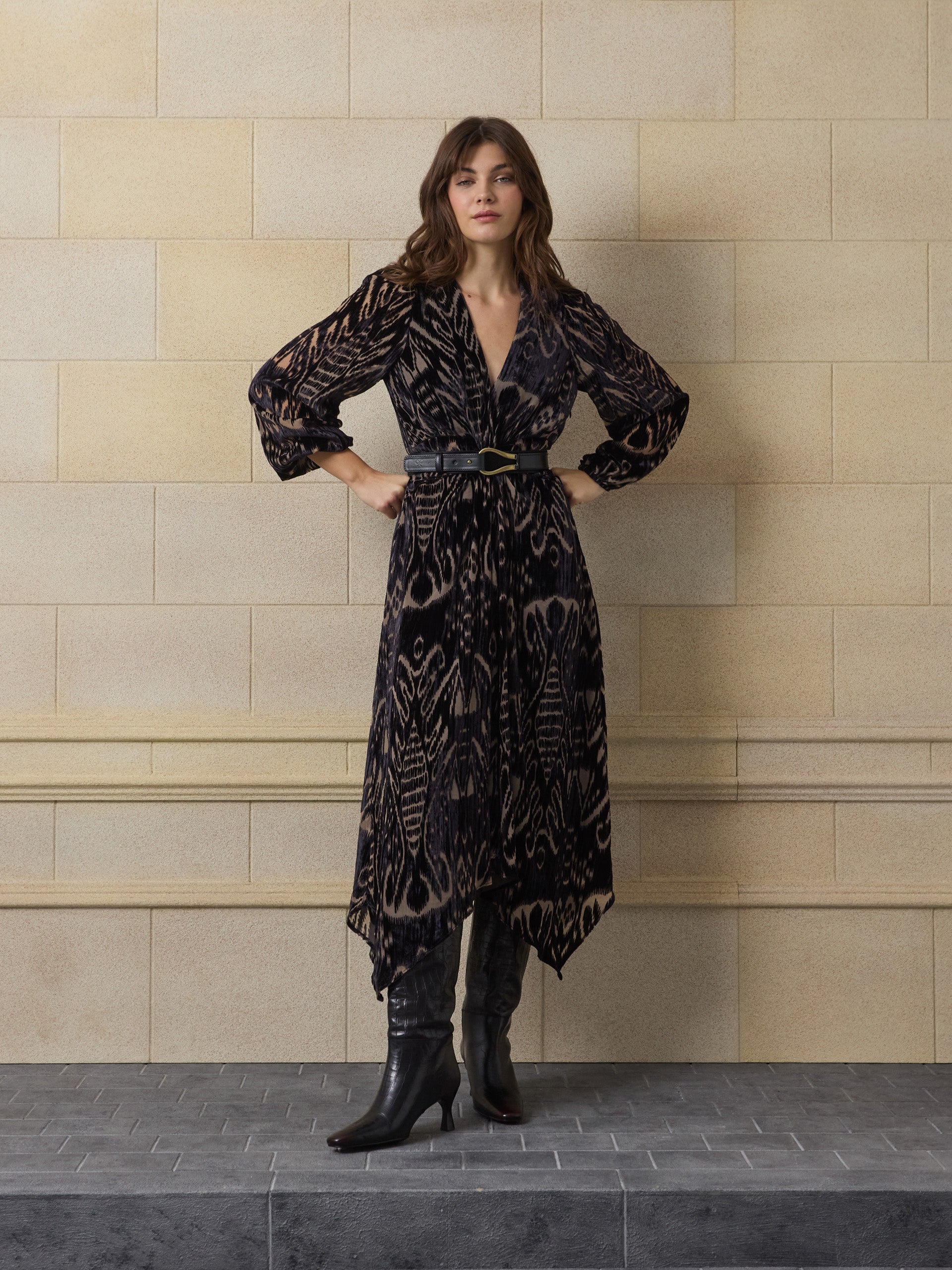 Vestido unique midi estampado ikat negro