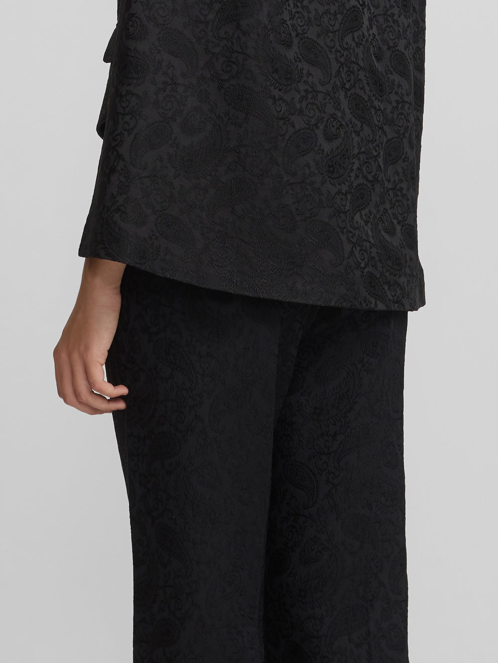 Pantalon vestir jacquard negro