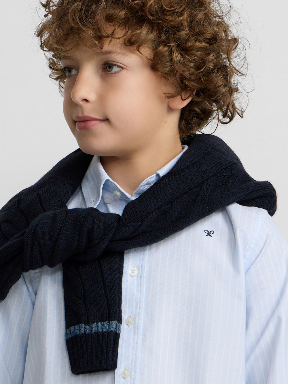 Camisa sport oxford criança azul claro com risca fina branca