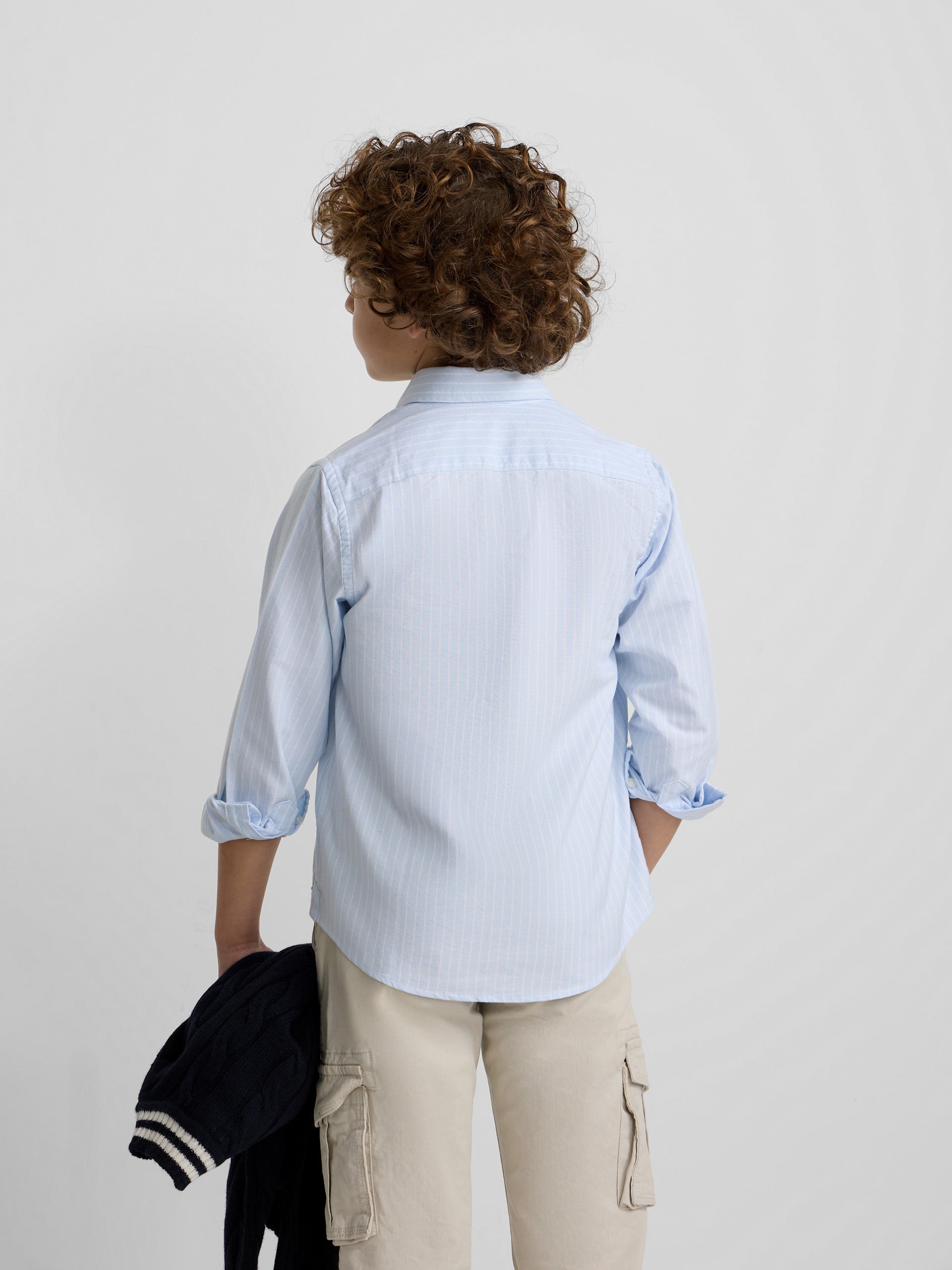 Camisa sport oxford criança azul claro com risca fina branca