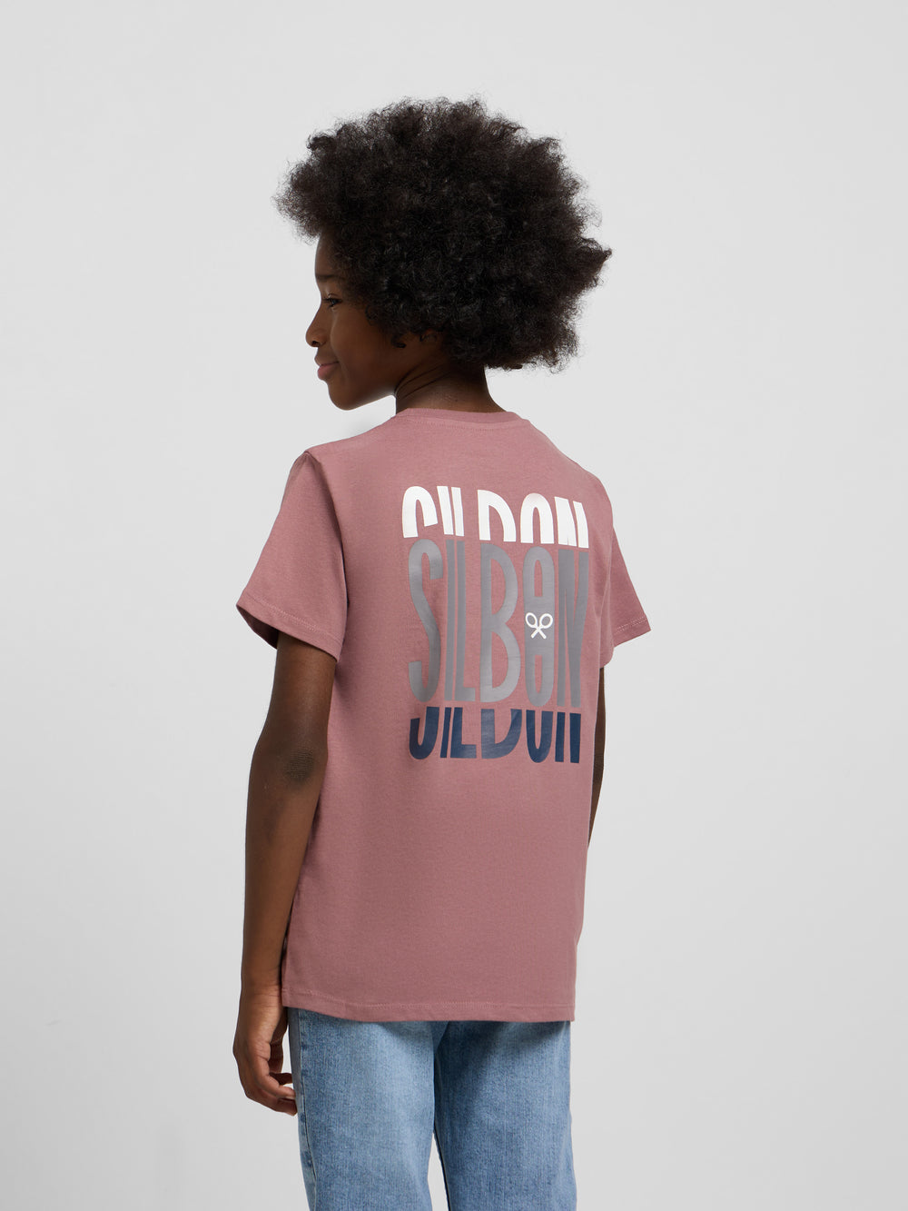 Kids' T-shirt with burgundy tricolor letters