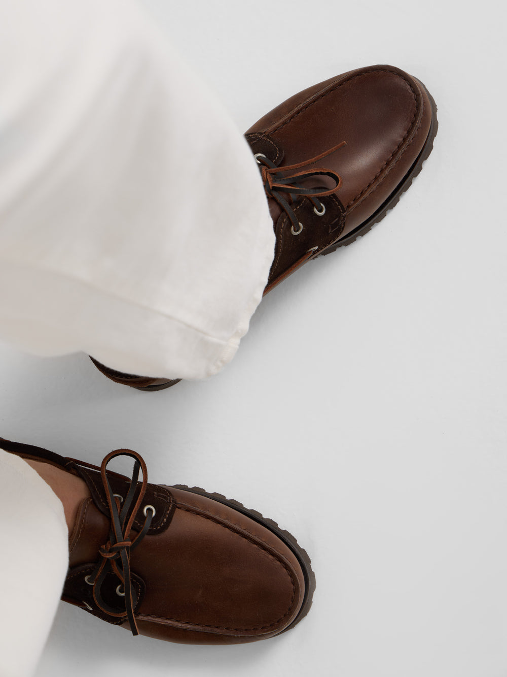 Zapato sport nautico combinado marron oscuro