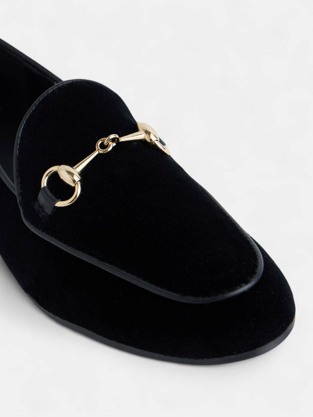 Black velvet moccasin