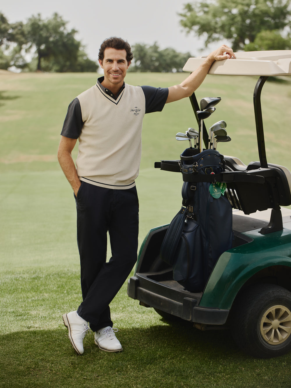 Beltran Lozano dark blue trousers