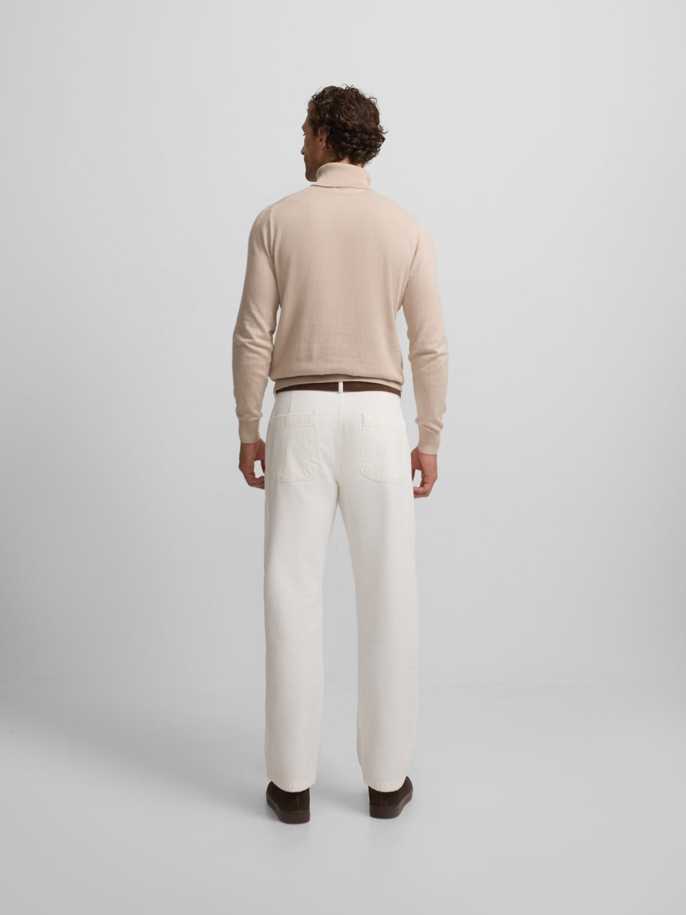 Beige straight pleated sport pants